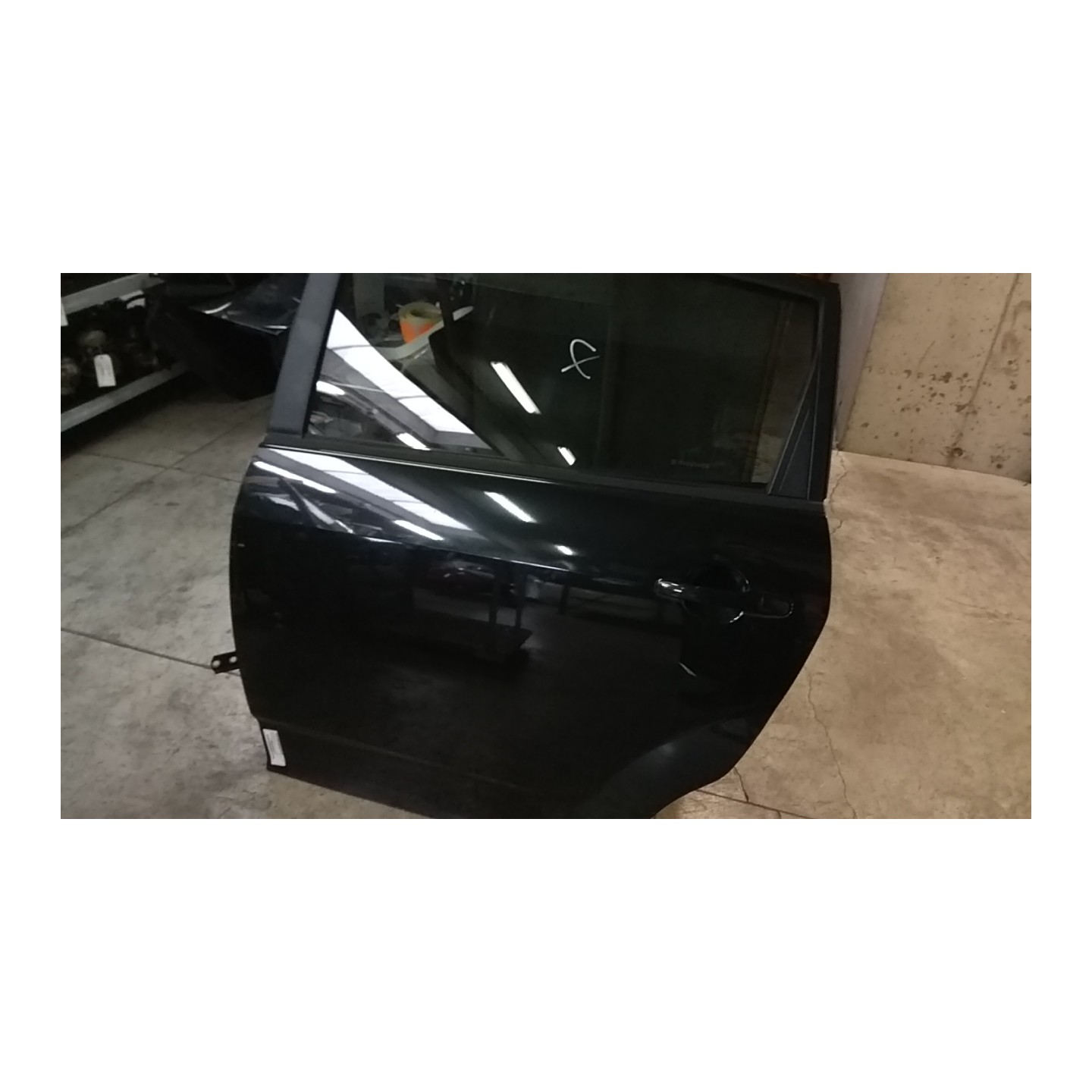 PORTA POST. SX. 096 TOYOTA COROLLA VERSO (03/04-12/09) 2ADFHV 670040F010