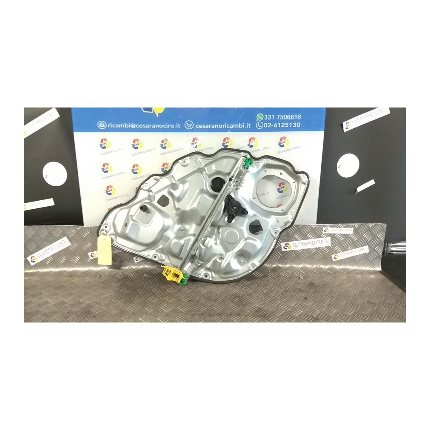 ALZACRISTALLO PORTA POST. SX. 120 LANCIA MUSA (TG) (07/04-06/08) 843A1000 71734851