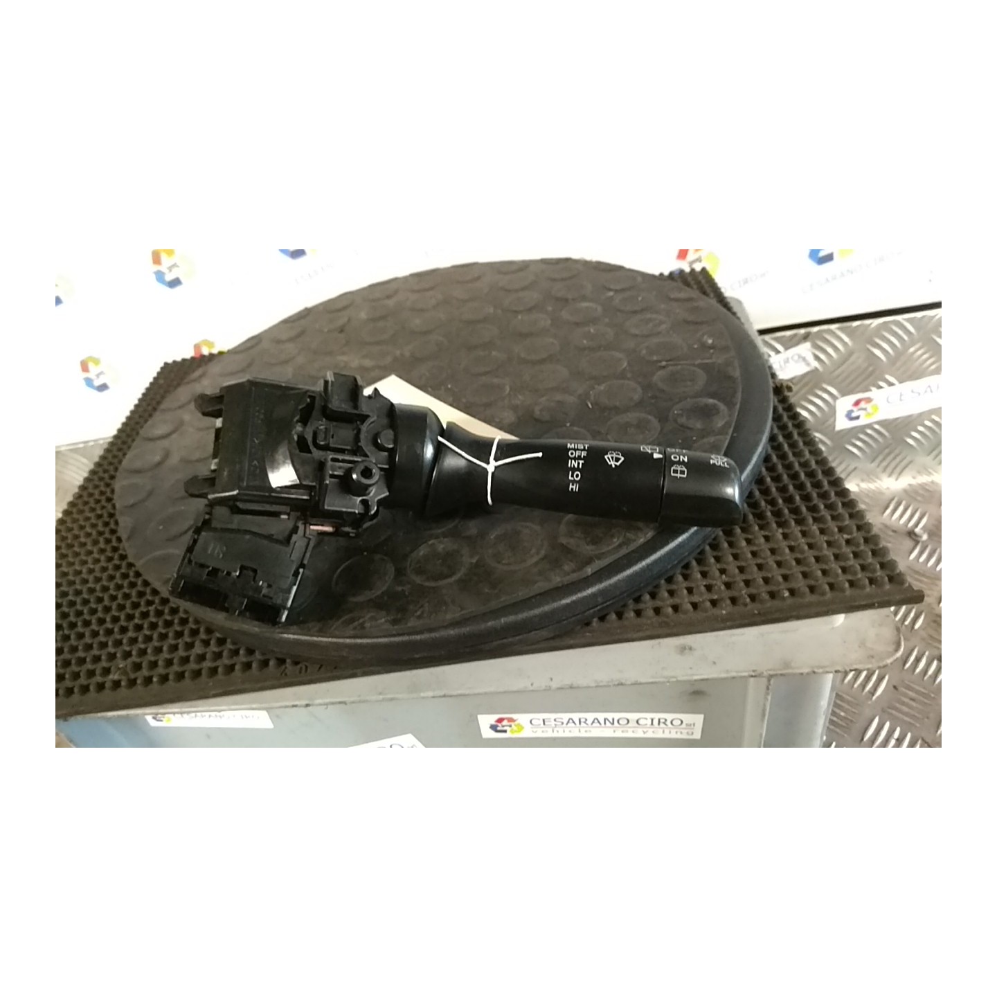 BLOCCO COMANDI TERGICRISTALLI 134 CITROEN C1 (05/05-04/14) 1KR 6239SA