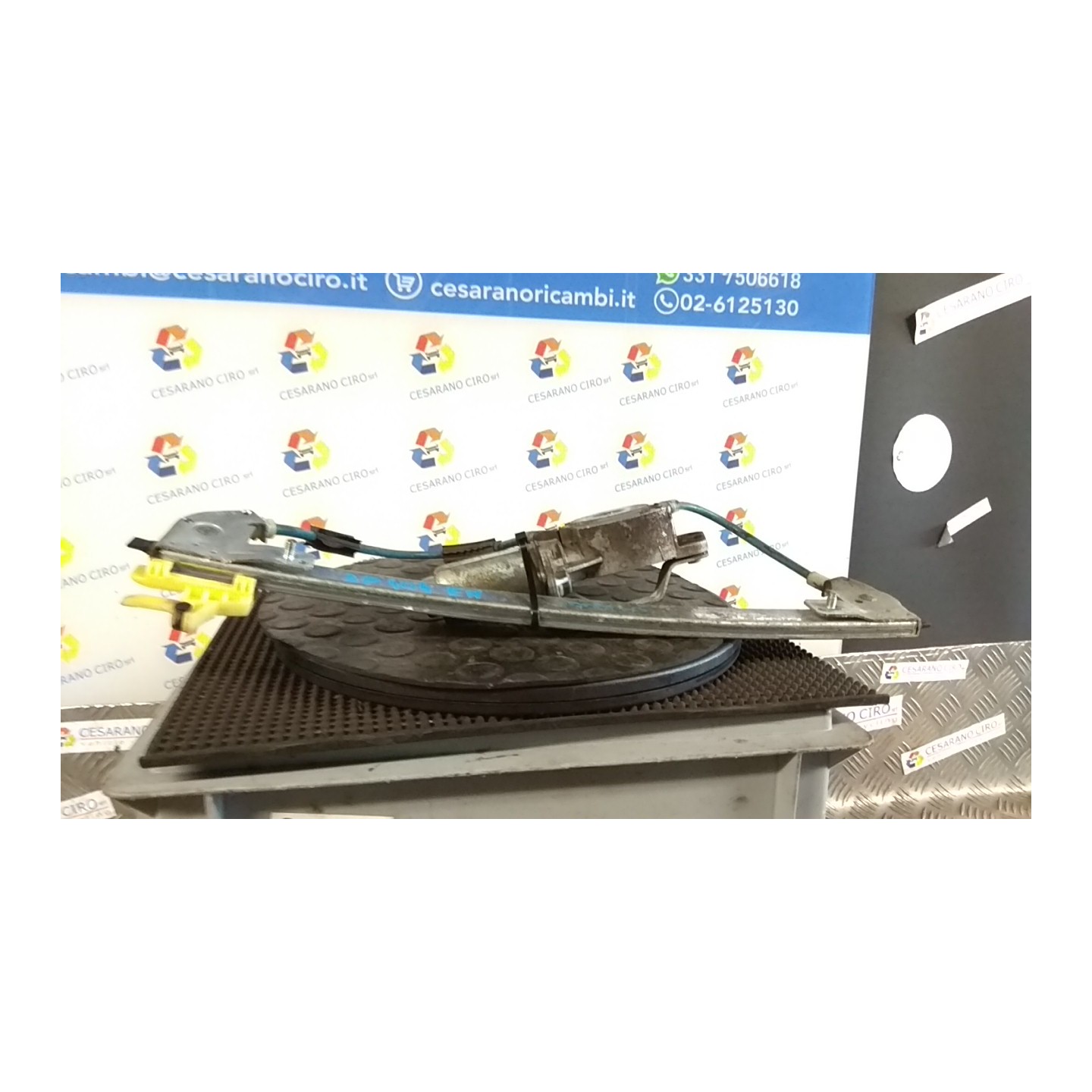 ALZACRISTALLO ELETTR. PORTA POST. SX. 160 CITROEN XSARA PICASSO (12/99-01/10) NFU 9223E3