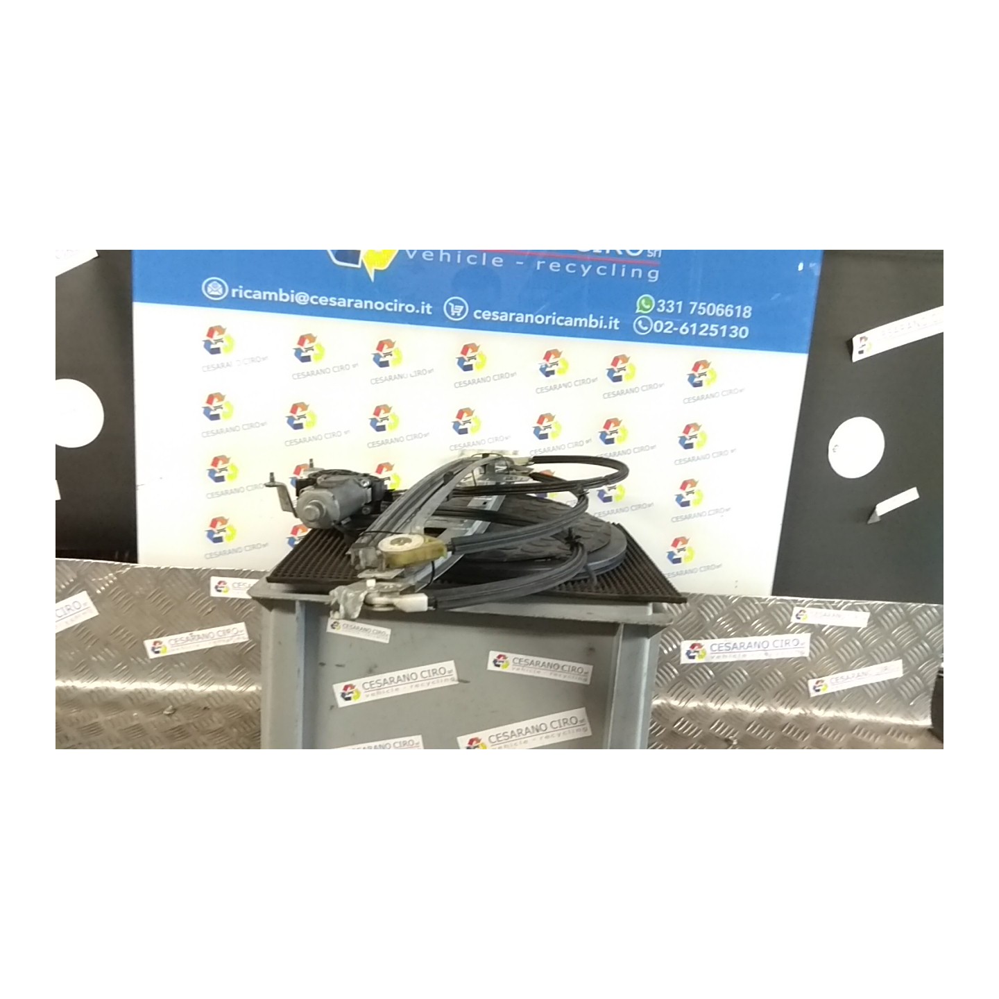 ALZACRISTALLO ELETTR. PORTA ANT. C/MOTORINO DX. 162 CITROEN XSARA PICASSO (12/99-01/10) NFU 9222F9