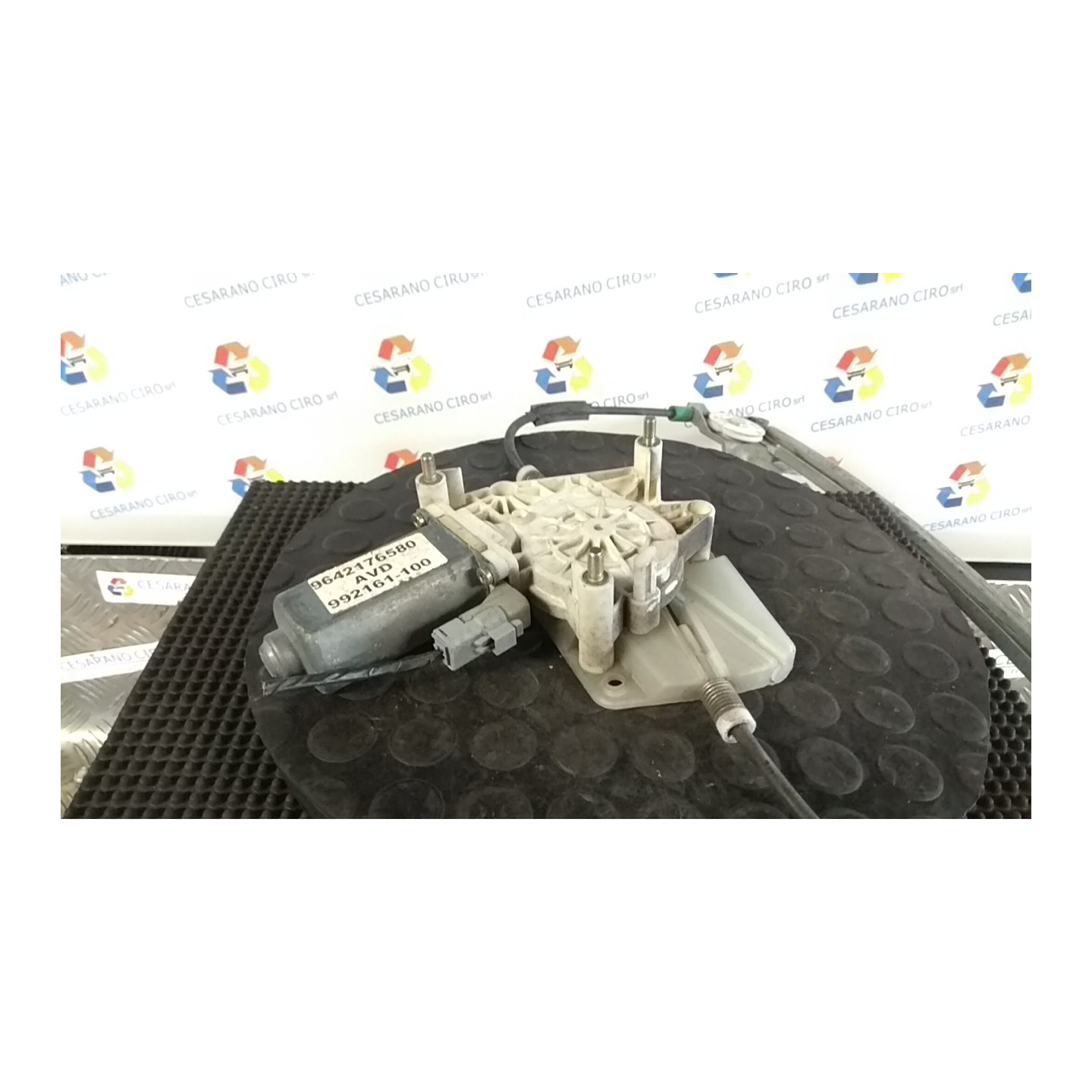 ALZACRISTALLO ELETTR. PORTA ANT. CON MOTORINO DX. 012 PEUGEOT 406 (04/99-05/04) 4HX 9222K5