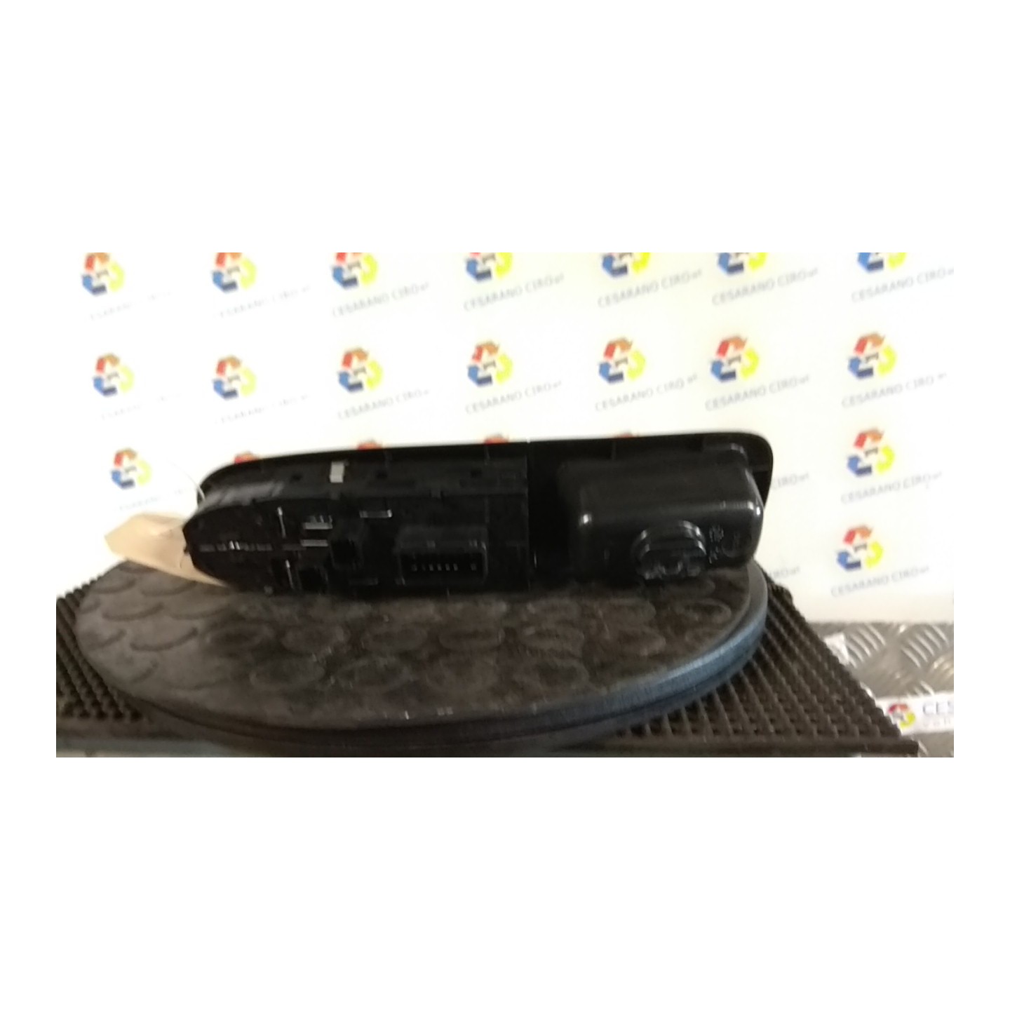 BLOCCO COMANDI ALZACRISTALLI E RETROVISORI EST. 016 PEUGEOT 406 (04/99-05/04) 4HX NB3719017020067