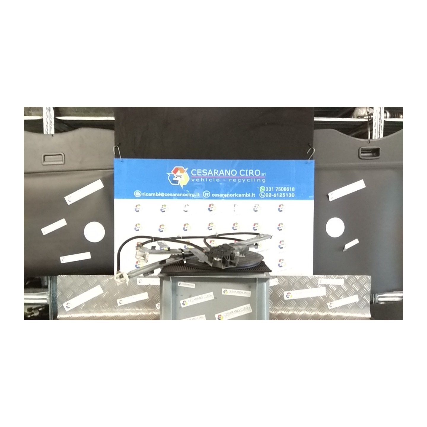 ALZACRISTALLO ELETTR. PORTA ANT. C/MOTORINO DX. 077 CITROEN XSARA PICASSO (12/99-01/10) NFV 9222F9