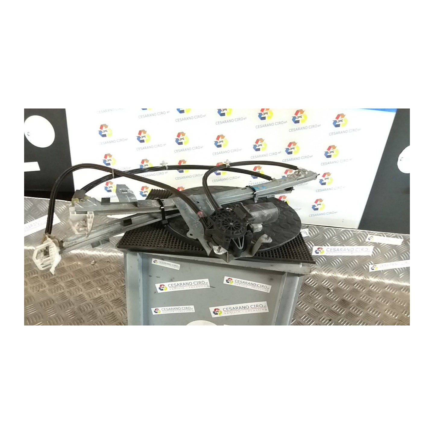ALZACRISTALLO ELETTR. PORTA ANT. C/MOTORINO DX. 077 CITROEN XSARA PICASSO (12/99-01/10) NFV 9222F9