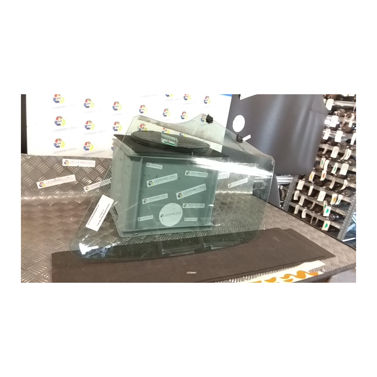 SCENDENTE PORTA ANT. SX. 020 CITROEN C3 2A SERIE (A51) (09/09-06/13 8FP 9201P4