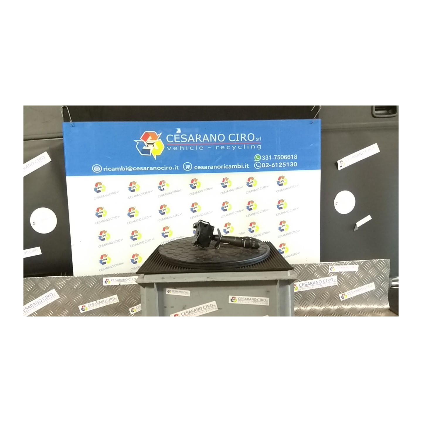 BLOCCO COMANDI TERGICRISTALLI 011 RENAULT LAGUNA 2A SERIE (03/01-09/07) F4PC7 7701048915