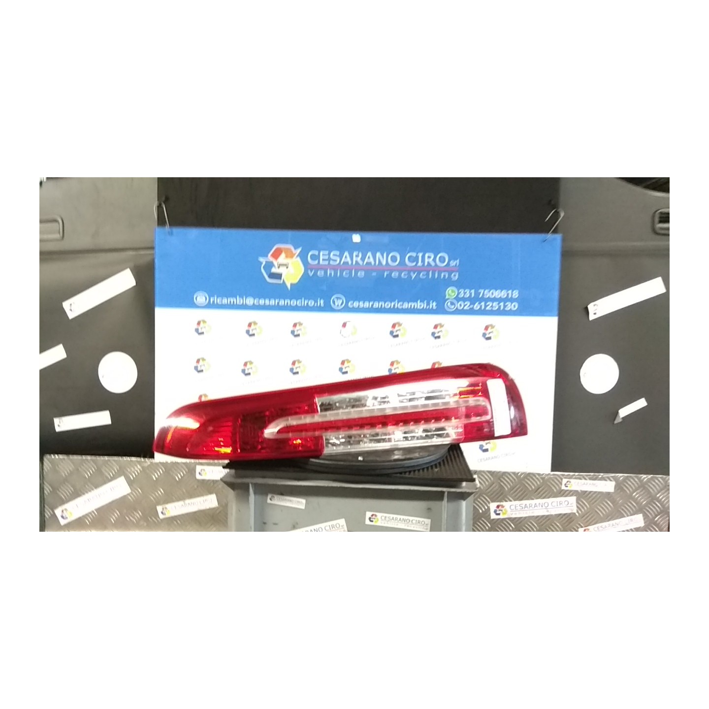 FANALE POST. DX. 047 FORD C-MAX (CB3) (03/07-12/11) G8DB 1619507