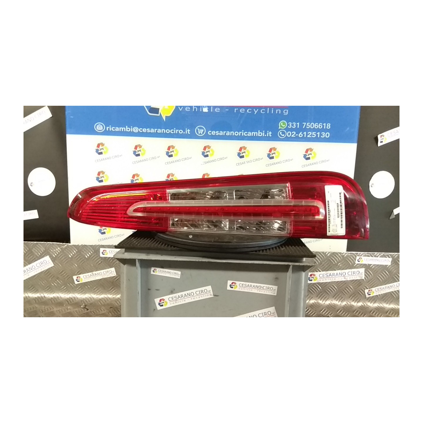 FANALE POST. DX. 047 FORD C-MAX (CB3) (03/07-12/11) G8DB 1619507