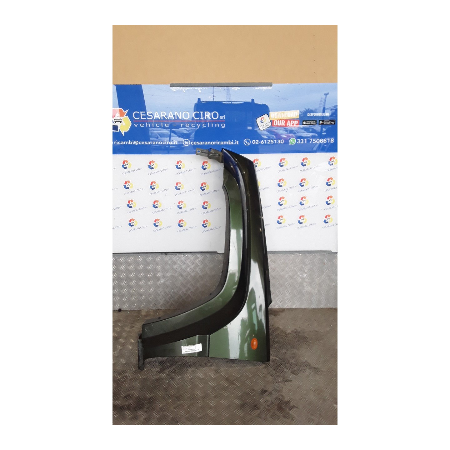 PARAFANGO ANT. SX. 056 JEEP CHEROKEE (KJ) (11/01-11/04) 54C 55177101AD