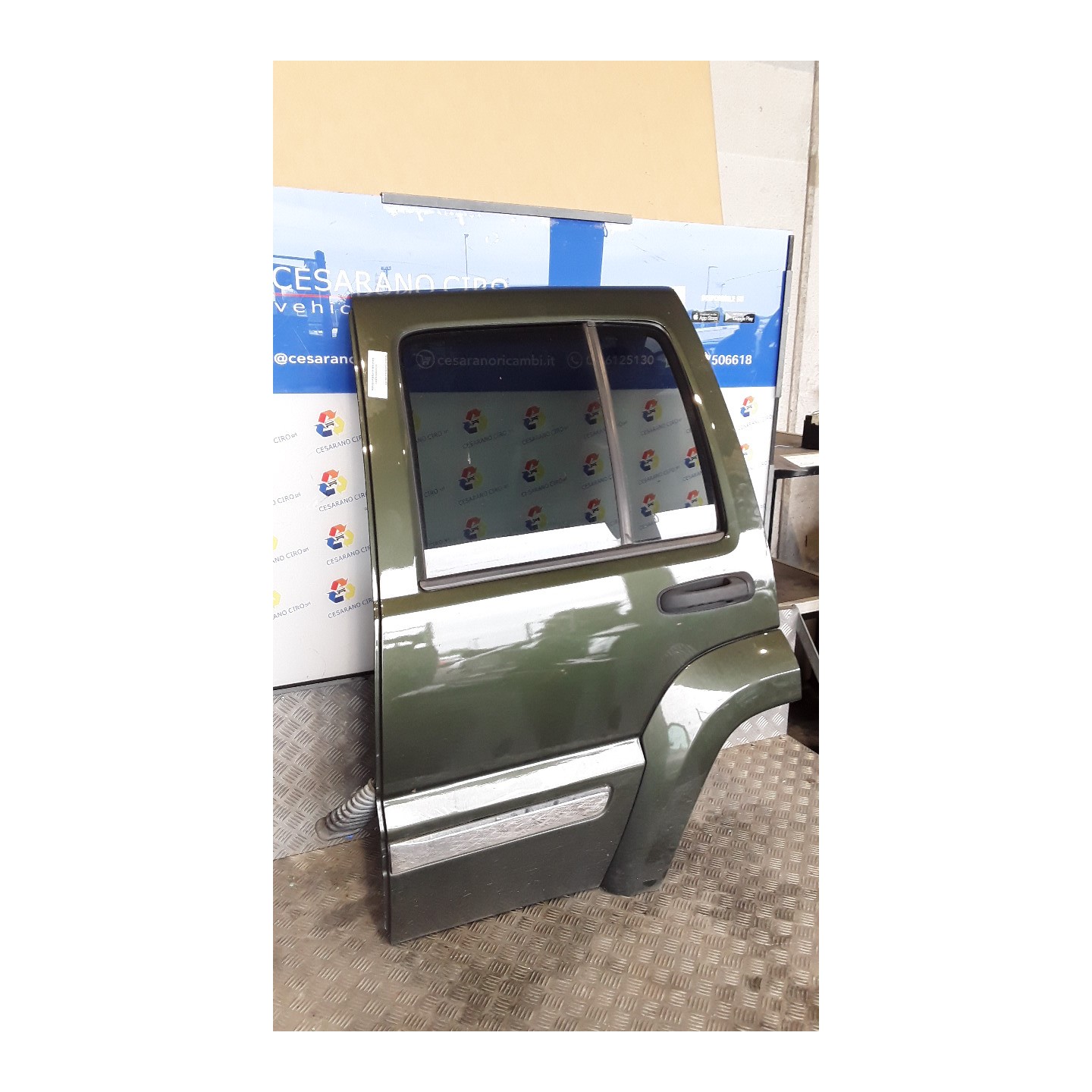 PORTA POST. SX. 059 JEEP CHEROKEE (KJ) (11/01-11/04) 54C K55176907AC