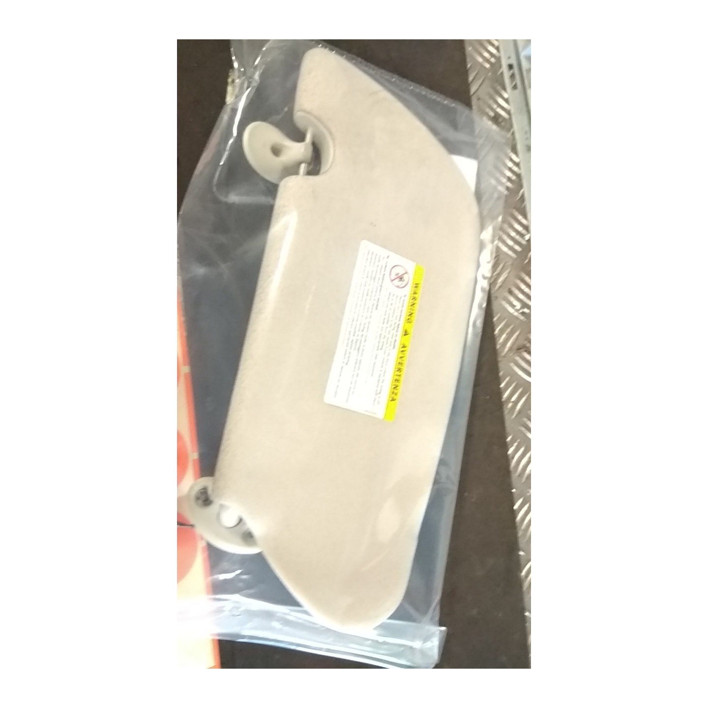 ALETTA PARASOLE PARABREZZA DX. 143 CHRYSLER PT CRUISER (05/00-10/05) 664 0TF86MF1AD