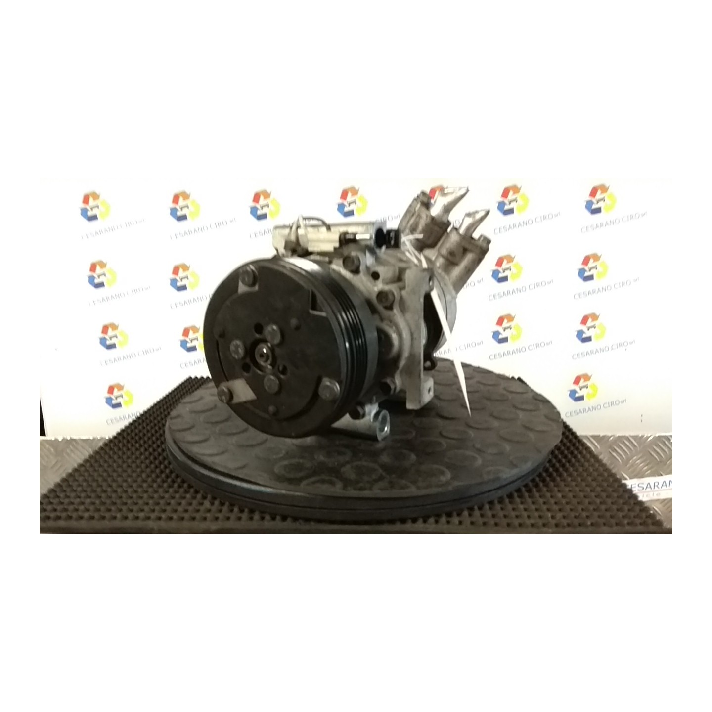 COMPRESSORE A/C ROTAZIONE 184 RENAULT CLIO 2A SERIE (05/01-11/10) D4FB7 7711134670