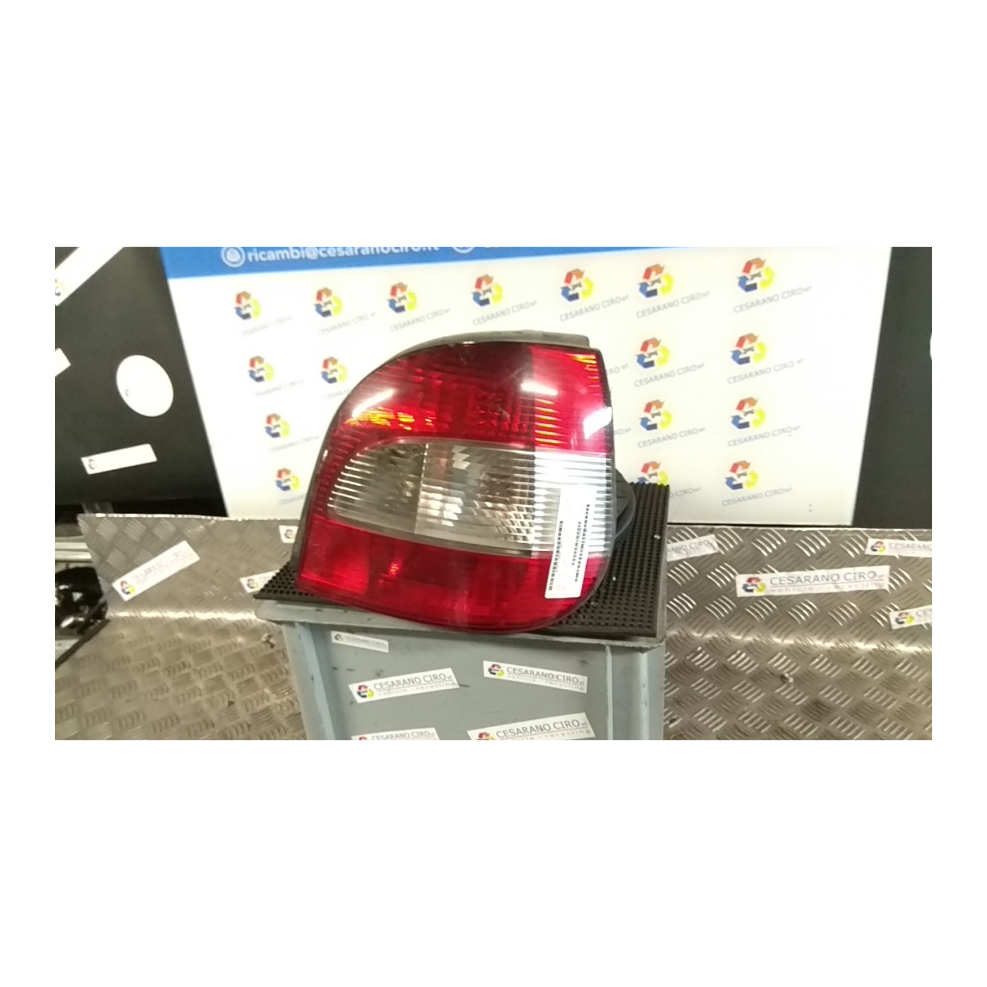 FANALE POST. DX. 043 RENAULT SCENIC RX 4 (02/00-06/03) F9QK7 7700430966