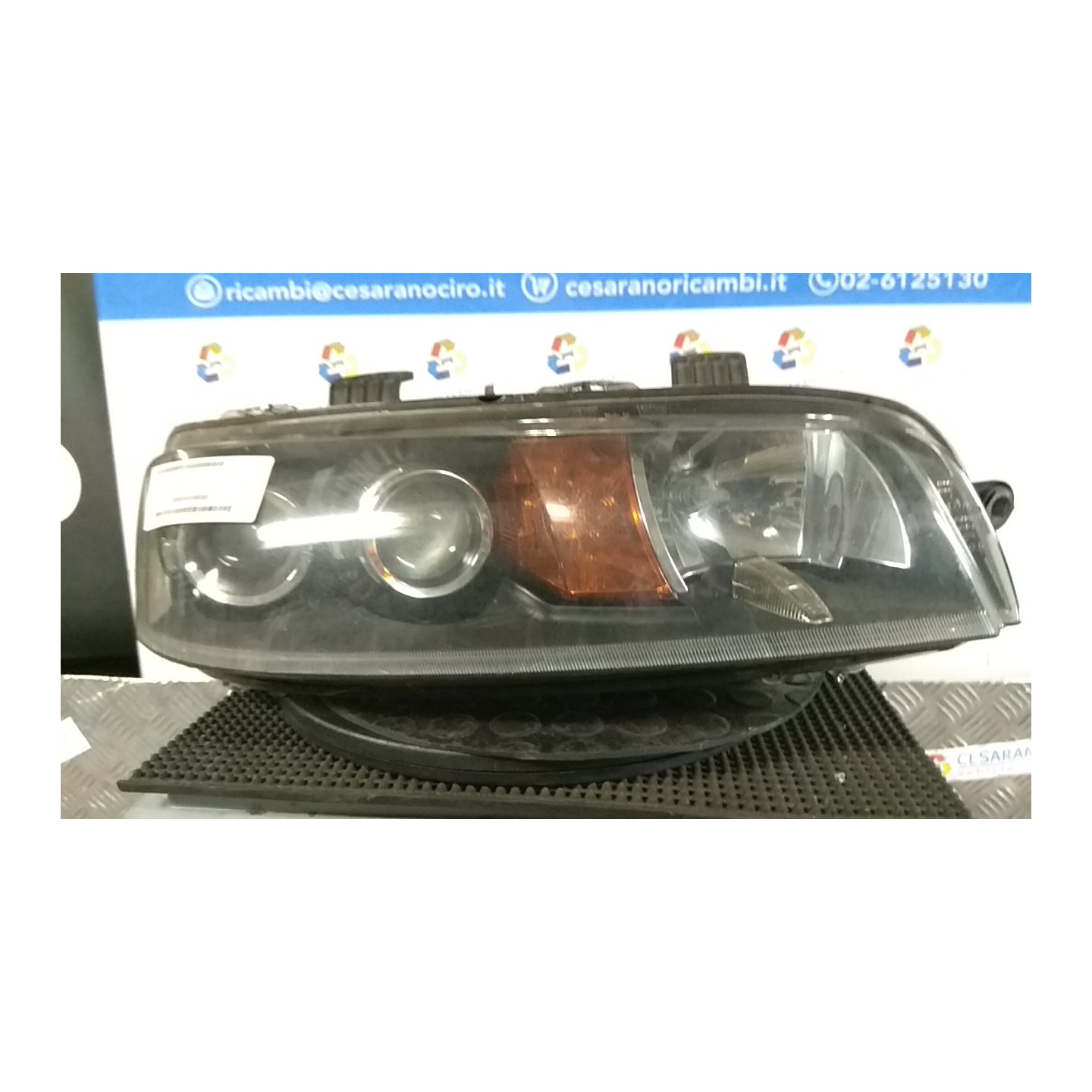 PROIETTORE C/FENDINEBBIA DX. 095 FIAT PUNTO (1N/1P) (07/99-12/05) 188A4000 46522724