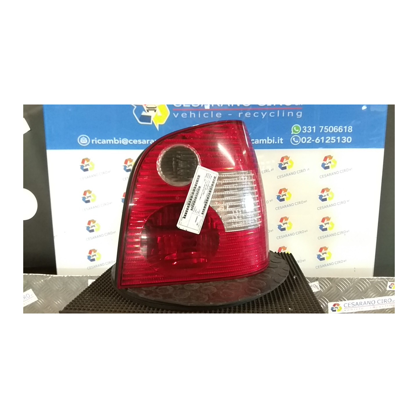 FANALE POST. DX. 099 VOLKSWAGEN POLO (9N) (10/01-03/05) BBY 6Q6945096G