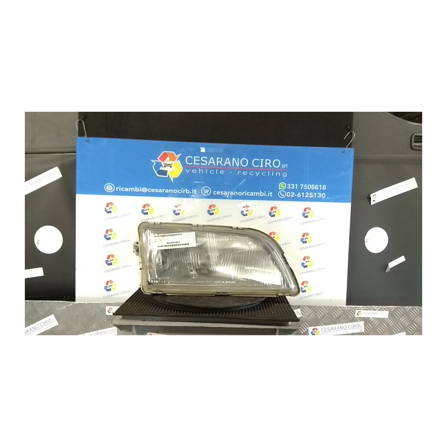 PROIETTORE DX. 112 VOLVO SERIE 40 (02/96-03/00) B4184S 3345703