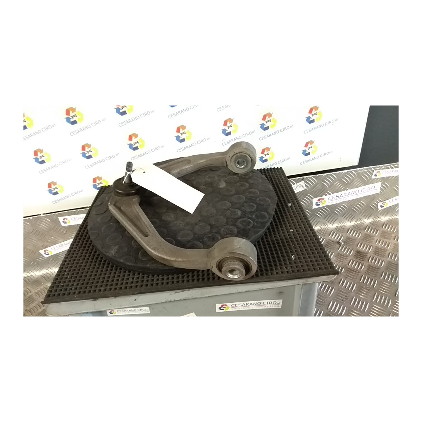 BRACCIO OSCILLANTE SUP. SOSP. ANT. DX. 144 ALFA ROMEO 159 (X3/X9) (07/05-06/13) 939B3000 51817624
