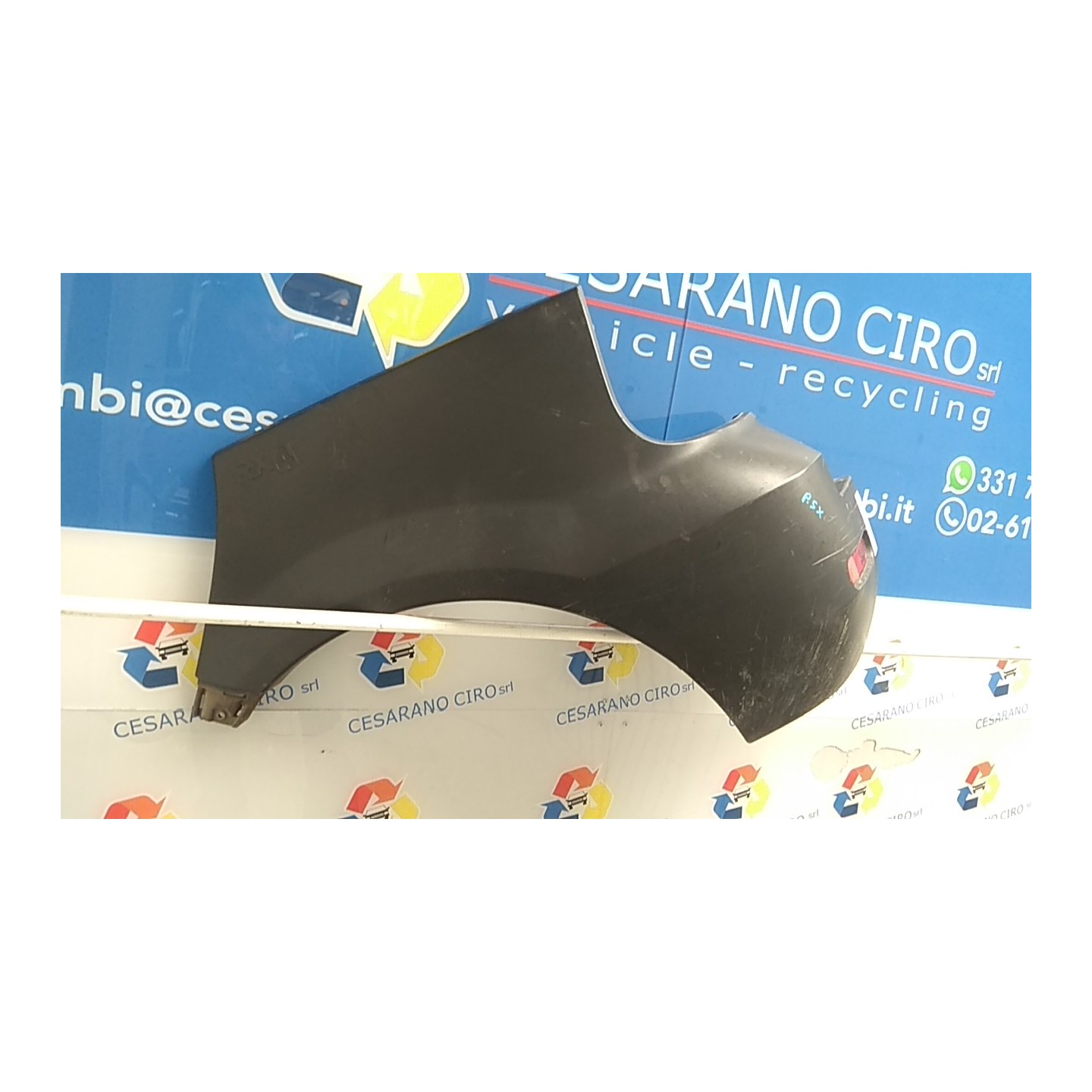 PARAURTI POST. LAT. SX. 049 RENAULT SCENIC RX 4 (02/00-06/03) F9QK7 7700435885