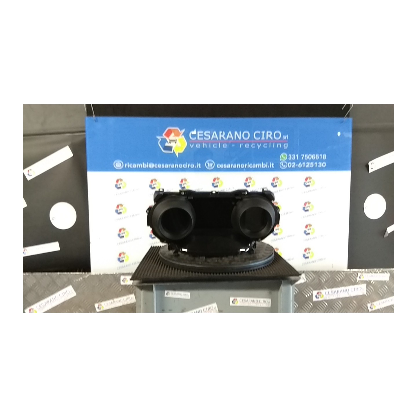 QUADRO STRUMENTI COMPL. G/S 059 TOYOTA YARIS (02/20-) M15A 83800K0520