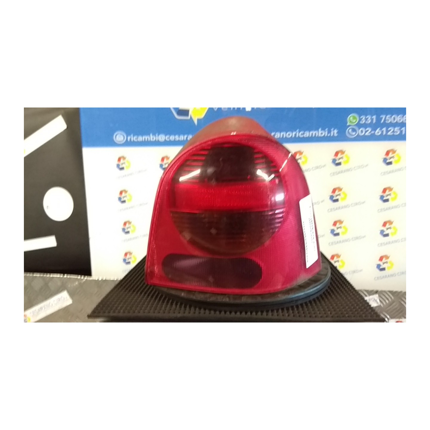 FANALE POST. 09/04 DX. 119 RENAULT TWINGO 1A SERIE (08/98-09/07) D7FB7 7700426320