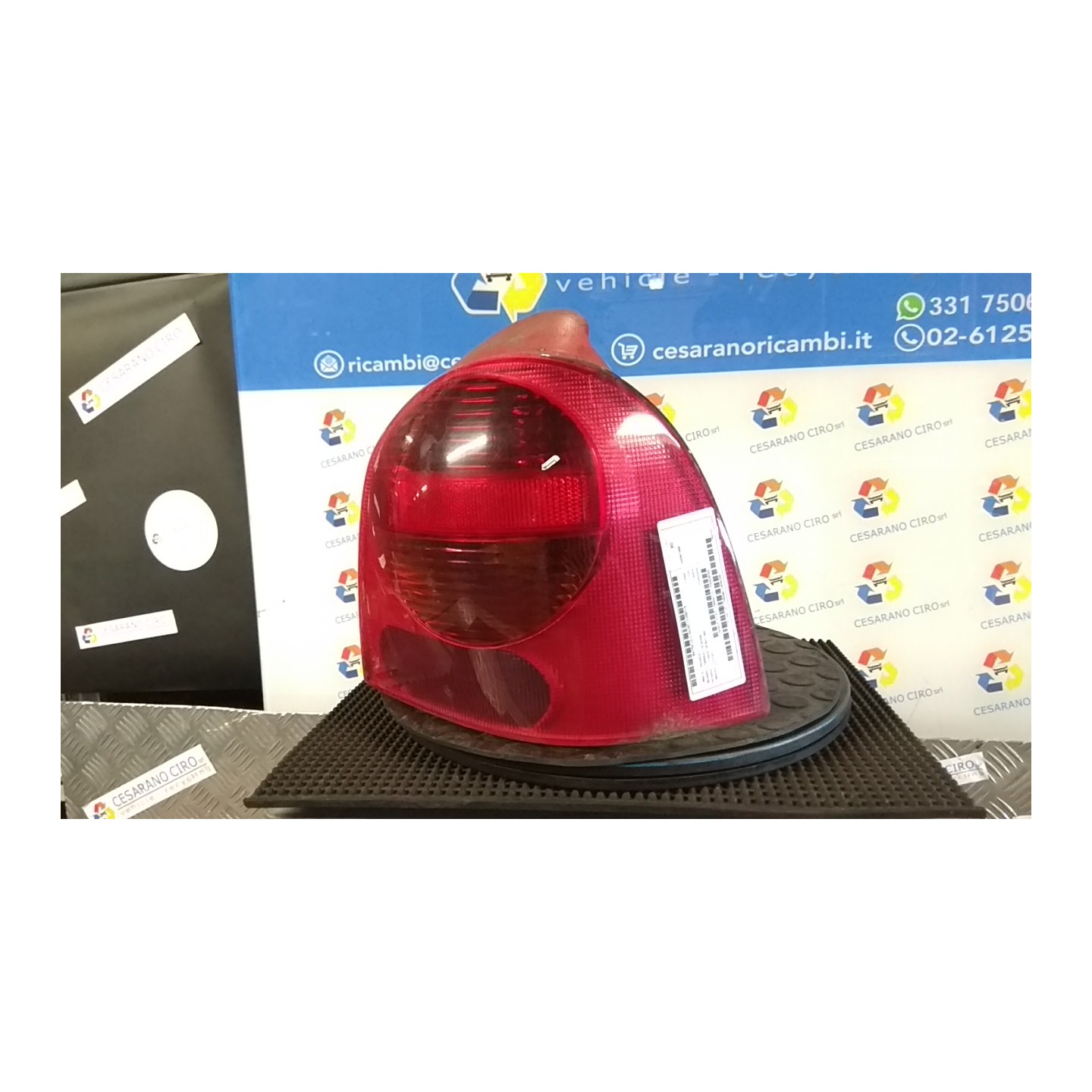 FANALE POST. 09/04 DX. 119 RENAULT TWINGO 1A SERIE (08/98-09/07) D7FB7 7700426320