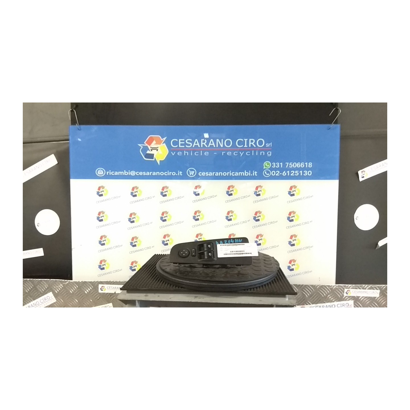 BLOCCO COMANDI ALZACRISTALLI E RETROVISORI EST. ALZACRISTALLO ELETTRICO POST SX. 027 FIAT GRANDE PUNTO (2Y) (06/05-12/08 199A200
