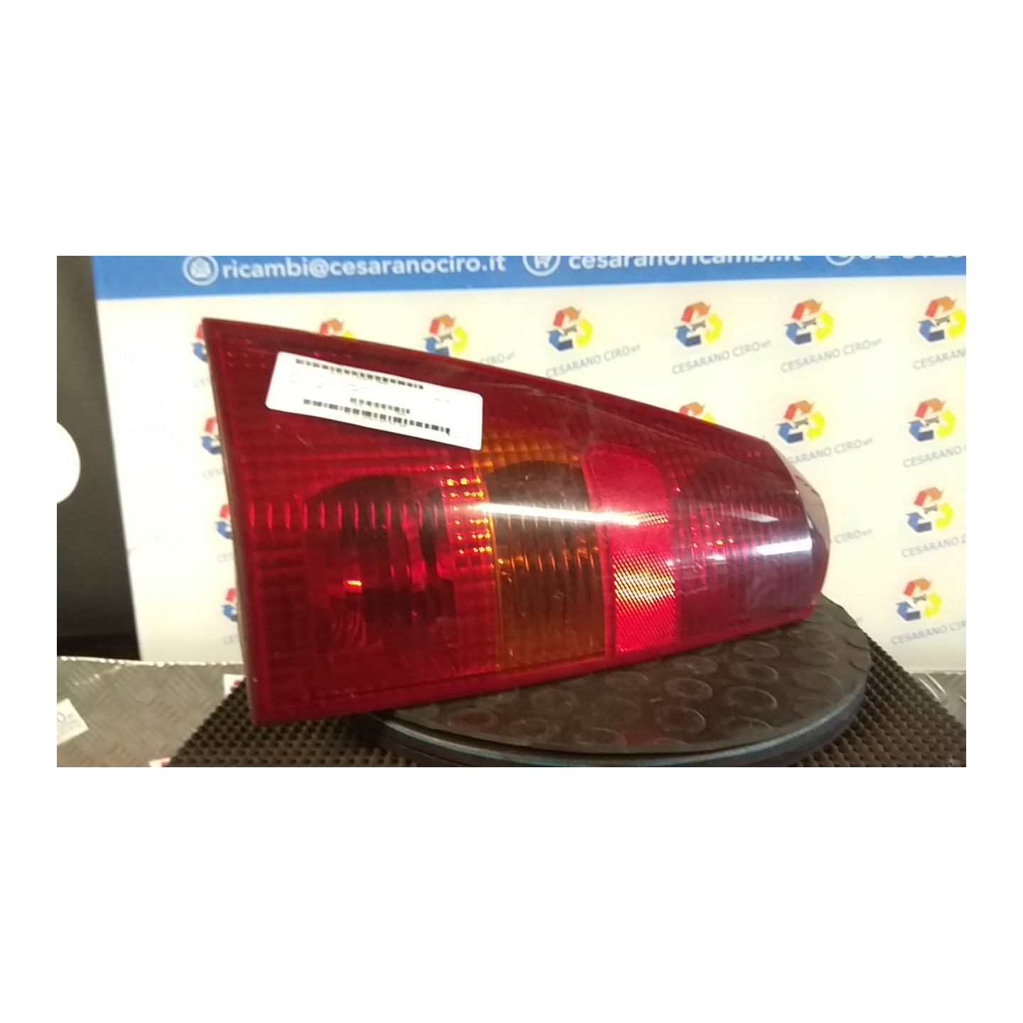 FANALE POST. SX. 033 FORD FOCUS (CAK) (10/98-03/02) FYDB 1233323