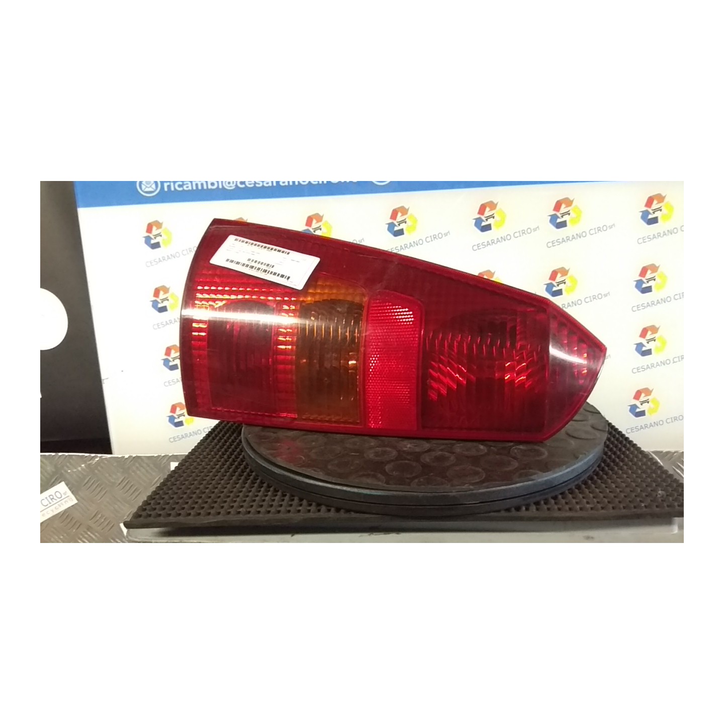 FANALE POST. SX. 033 FORD FOCUS (CAK) (10/98-03/02) FYDB 1233323
