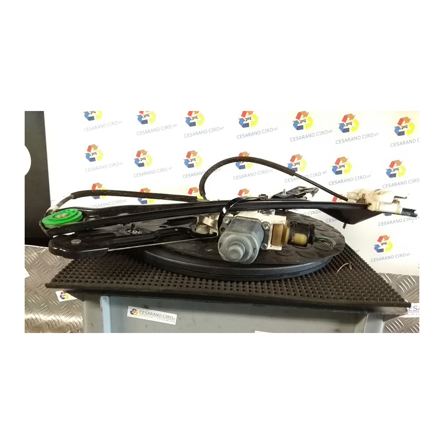 ALZACRISTALLO ELETTR. PORTA ANT. SX. 029 BMW SERIE 1 (E81/E87) (03/07-12/12 N47D20C 51337138465