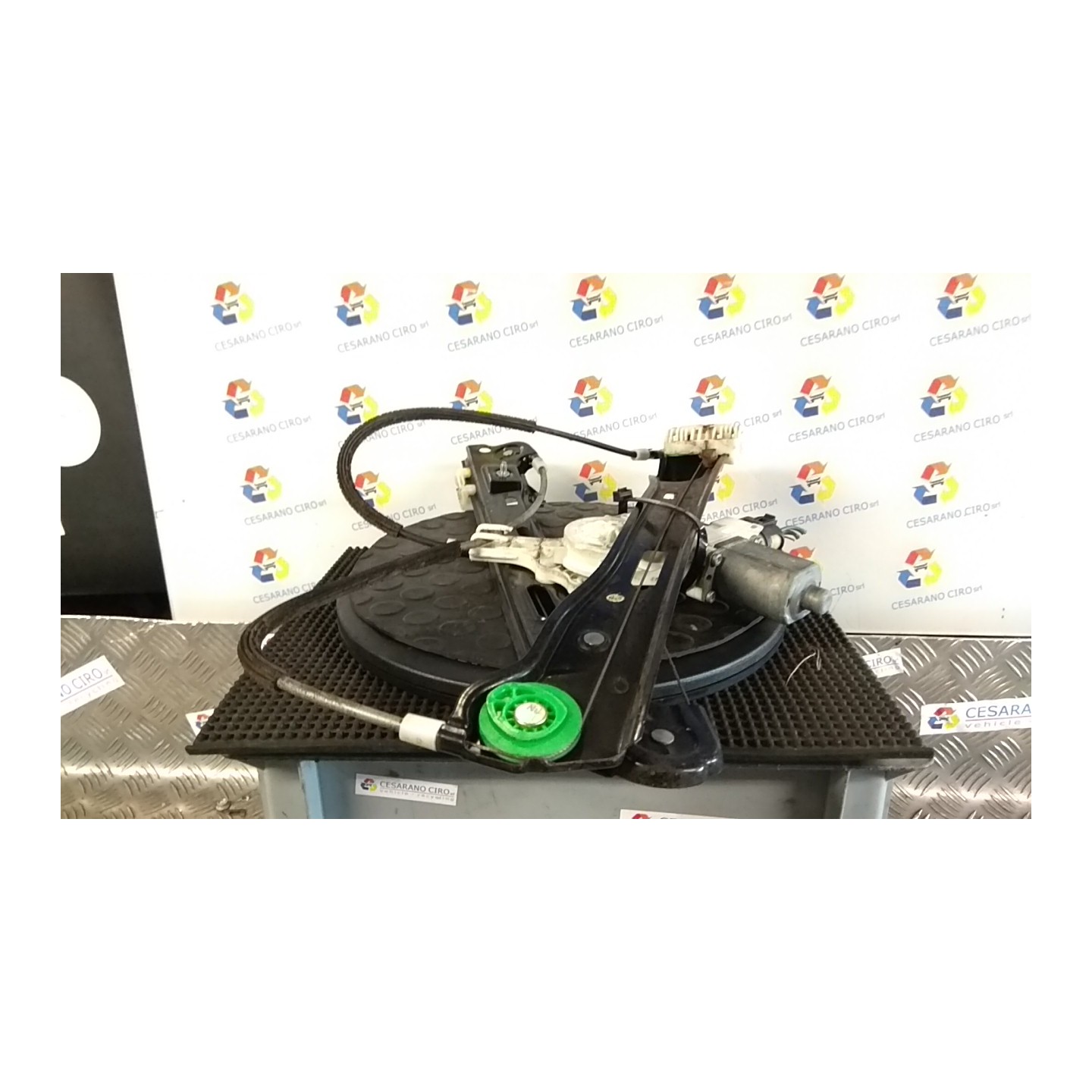 ALZACRISTALLO ELETTR. PORTA ANT. SX. 029 BMW SERIE 1 (E81/E87) (03/07-12/12 N47D20C 51337138465