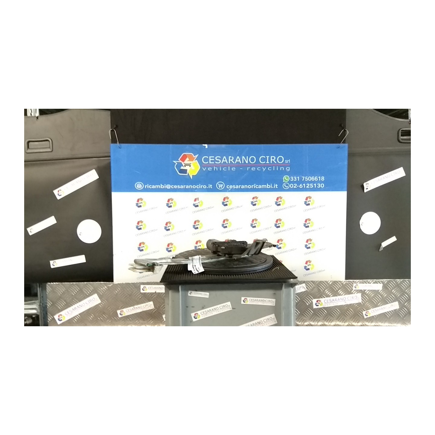 ALZACRISTALLO ELETTR. PORTA POST. C/MOTORINO DX. 056 JAGUAR X-TYPE (02/01-05/10) XB C2S44894