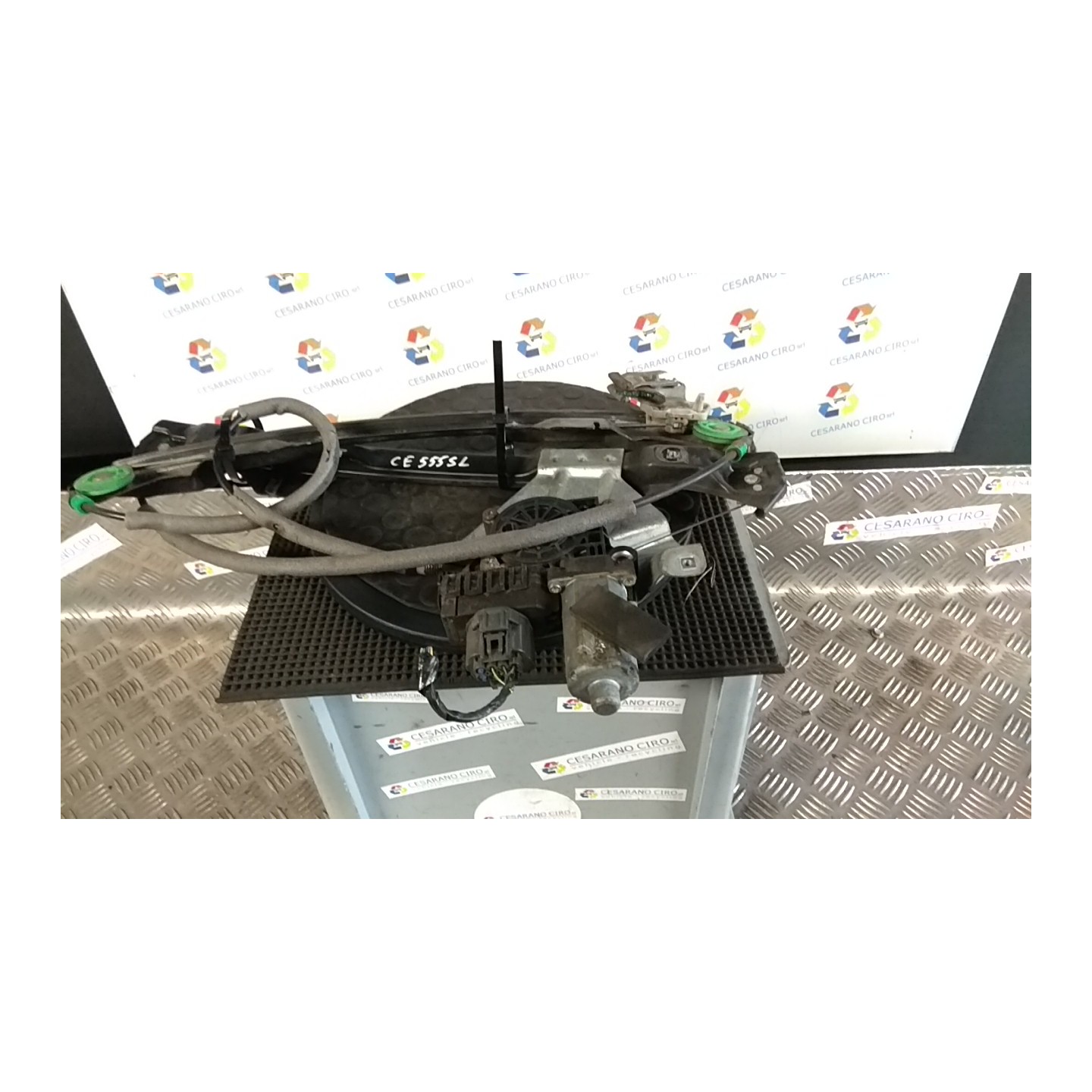 ALZACRISTALLO ELETTR. PORTA ANT. C/MOTORINO SX. 057 JAGUAR X-TYPE (02/01-05/10) XB C2S51554