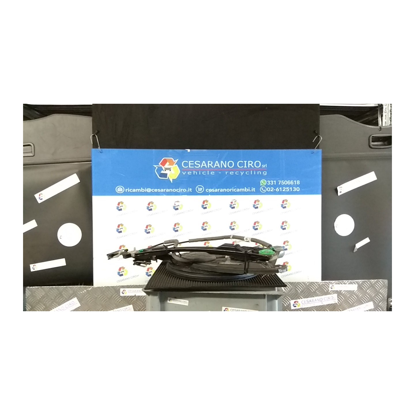 ALZACRISTALLO ELETTR. PORTA ANT. C/MOTORINO DX. 058 JAGUAR X-TYPE (02/01-05/10) XB C2S51553