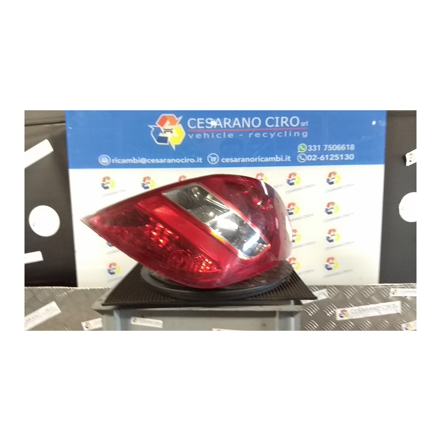 FANALE POST. DX. 067 HYUNDAI I20 (01/09-) G4LA 924201J000