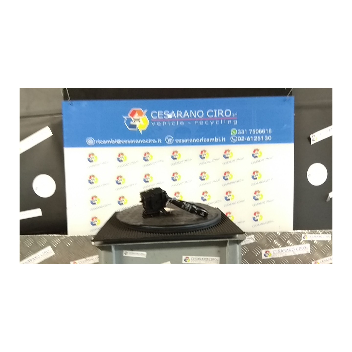 BLOCCO COMANDI TERGICRISTALLI 078 KIA RIO 2A SERIE (09/05-11/09) D4FA 934201G011