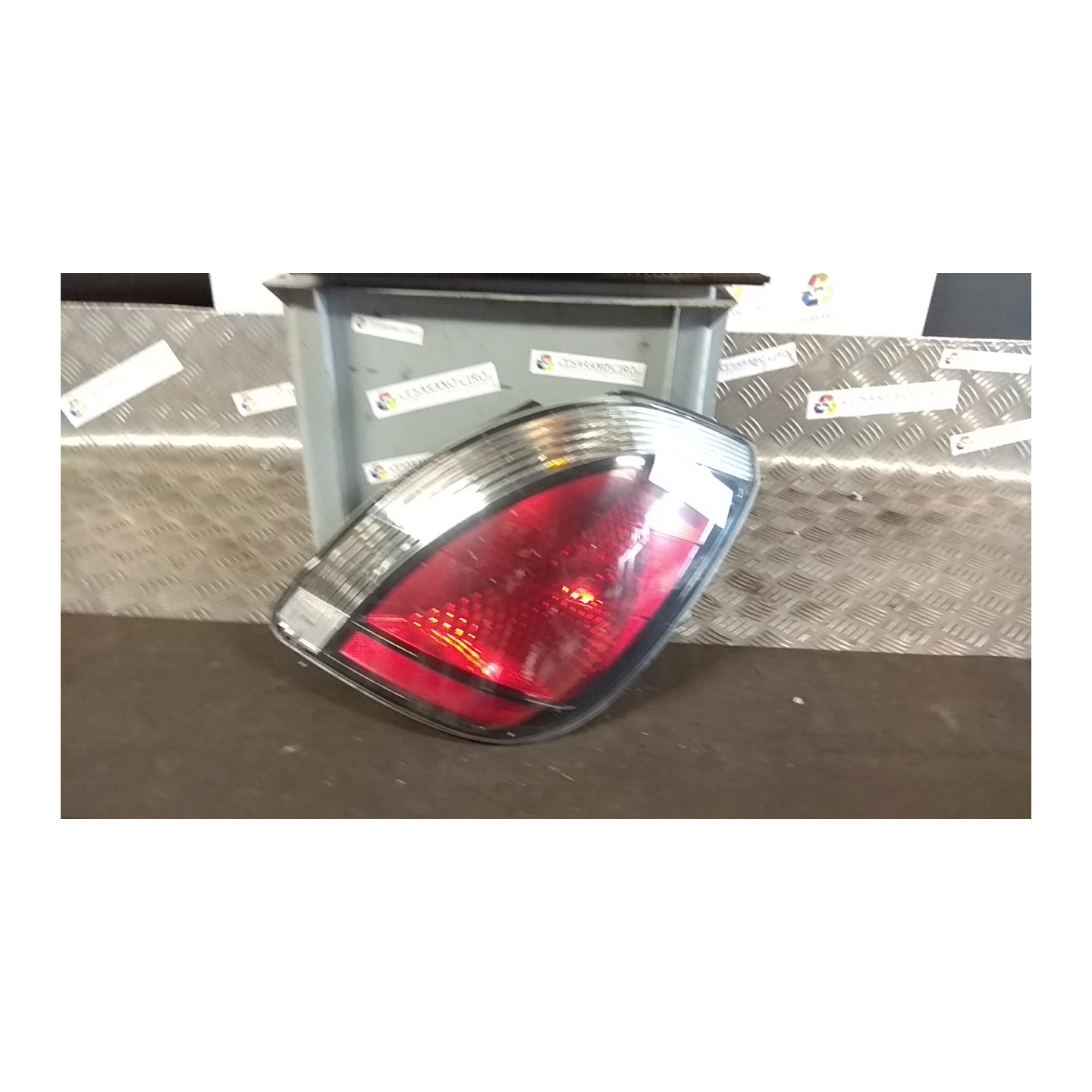 FANALE POST. DX. 082 KIA RIO 2A SERIE (09/05-11/09) D4FA 924021G210