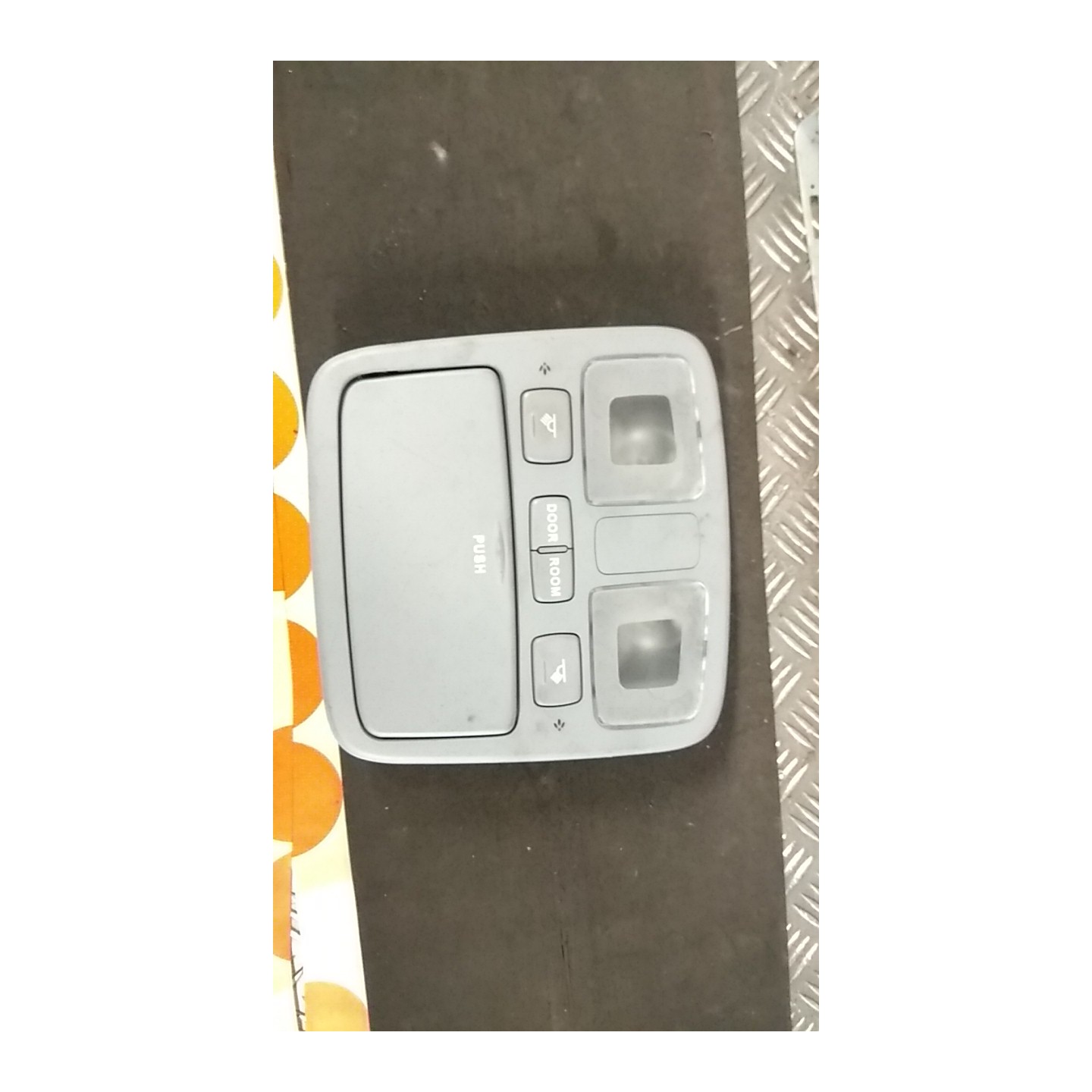 LUCE CORTESIA ANT. TETTO BEIGE 086 KIA RIO 2A SERIE (09/05-11/09) D4FA 928501G000RU