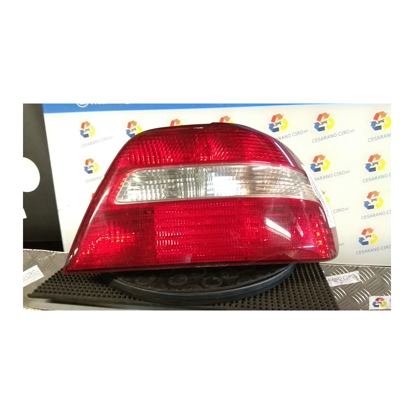 FANALE POST. PARTE EST. DX 013 VOLVO S40 B416452 NB0874000098003447077900DX