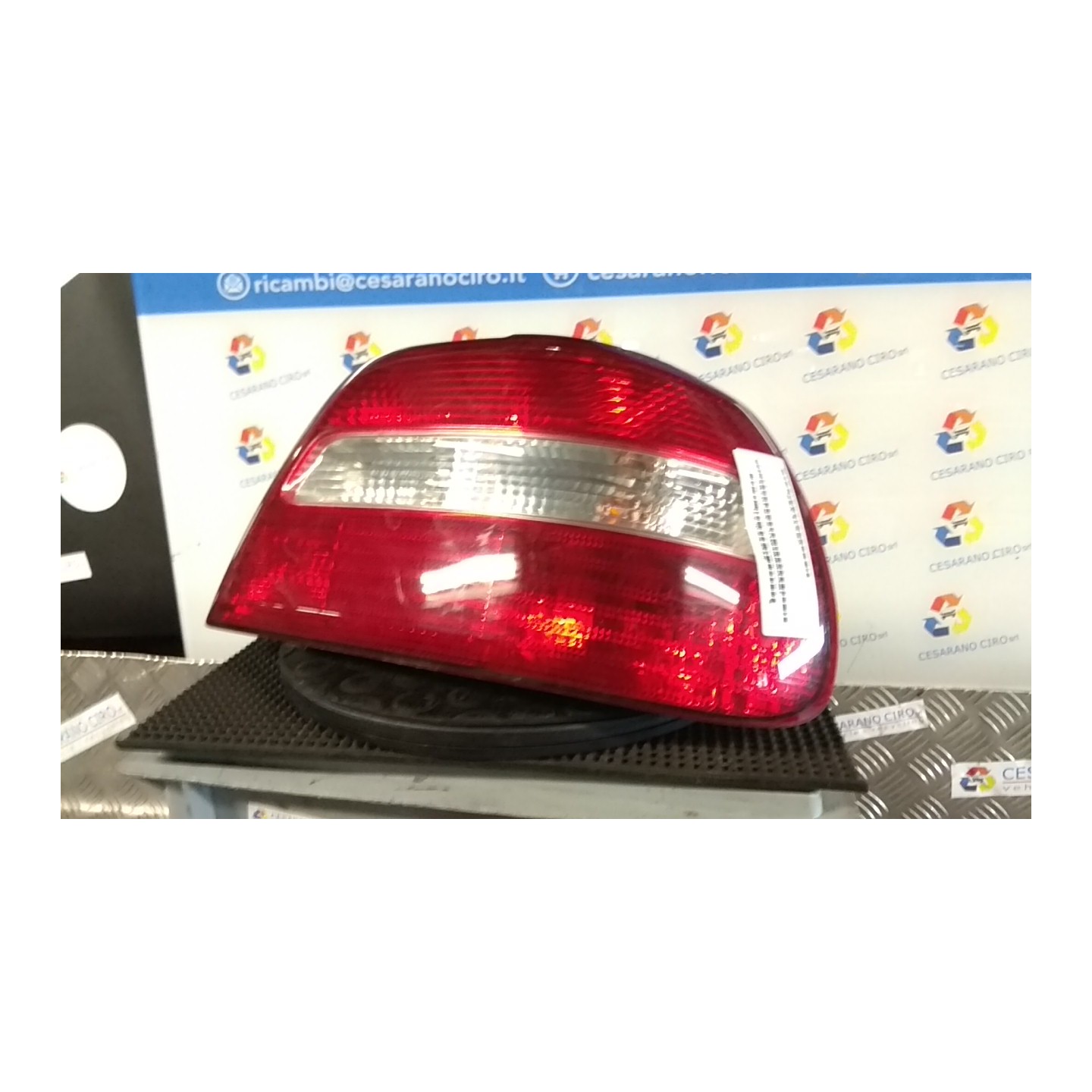 FANALE POST. PARTE EST. DX 013 VOLVO S40 B416452 NB0874000098003447077900DX