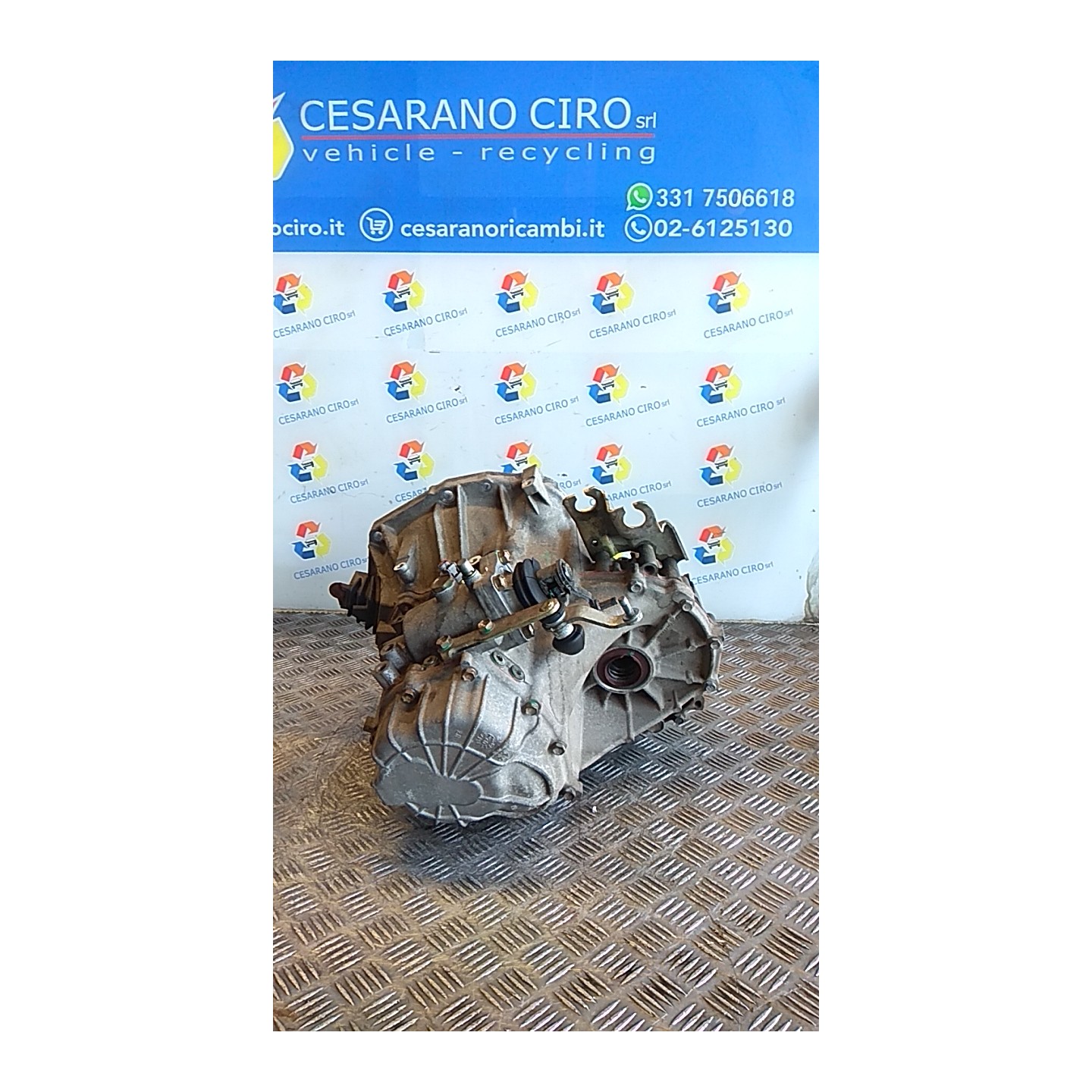 CAMBIO COMPL. 02-03 030 TOYOTA YARIS (10/01-11/05)     (FRP) 2SZFE 303000D020