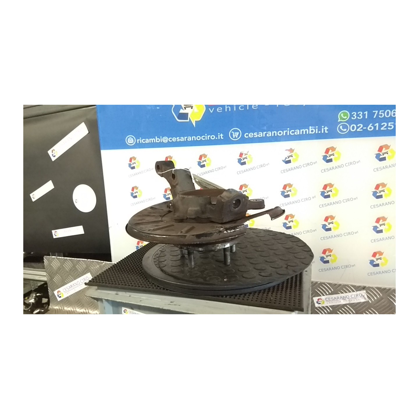 MONTANTE SOSP. ANT. SX. 008 LAND ROVER FREELANDER (02/98-08/02) 18K4F RUB000050