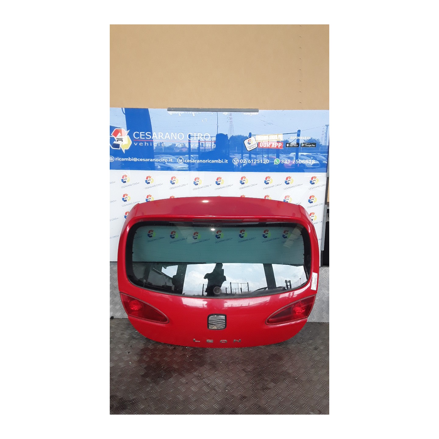 PORTELLO POST. 086 SEAT LEON (1P) (06/05-02/13) BSE 1P0827024
