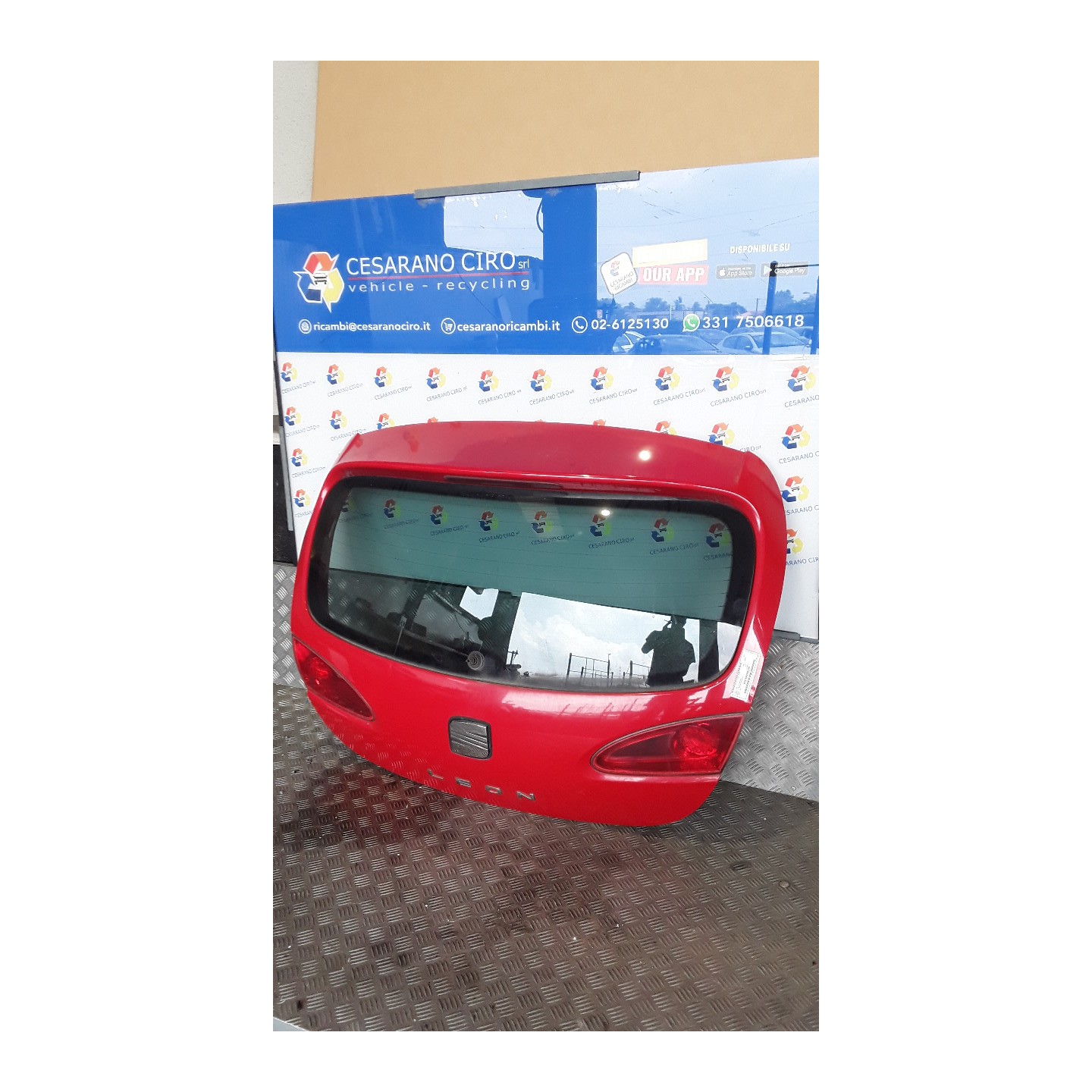 PORTELLO POST. 086 SEAT LEON (1P) (06/05-02/13) BSE 1P0827024
