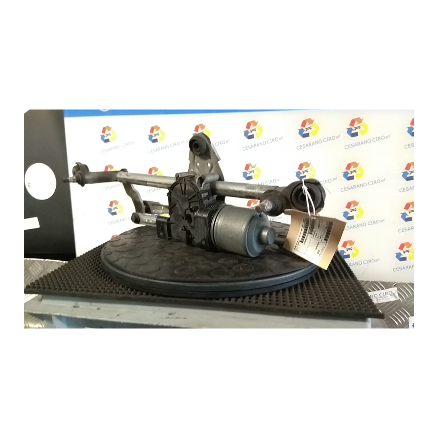 MECCANISMO TERGIPARABREZZA CON MOTORINO BOSCH 153 VOLKSWAGEN UP! (1S) (11/11-10/16) CPG 1S1955023D