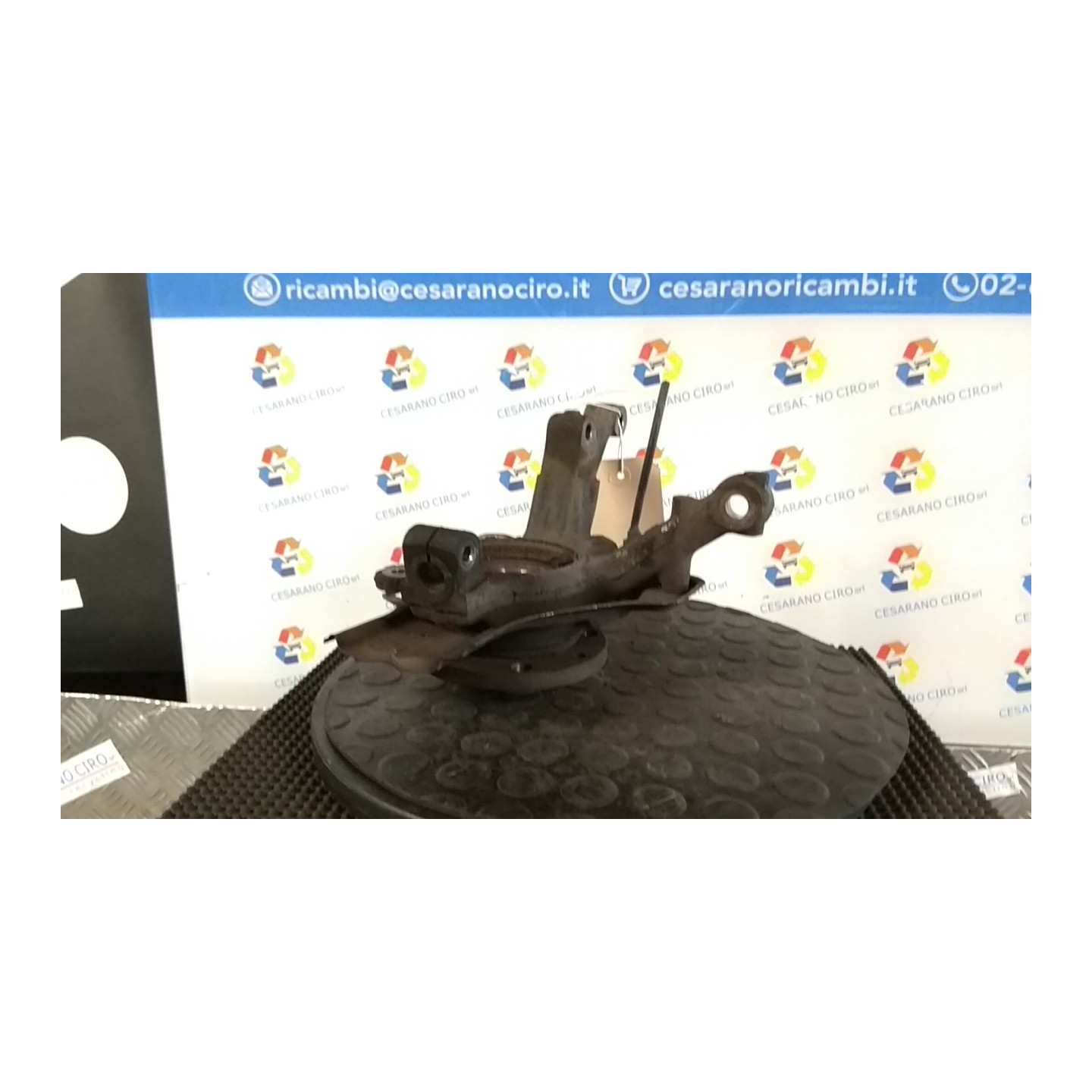 MONTANTE SOSP. ANT. DX. 191 LANCIA Y (10/00-03/04) 188A5000 7770986
