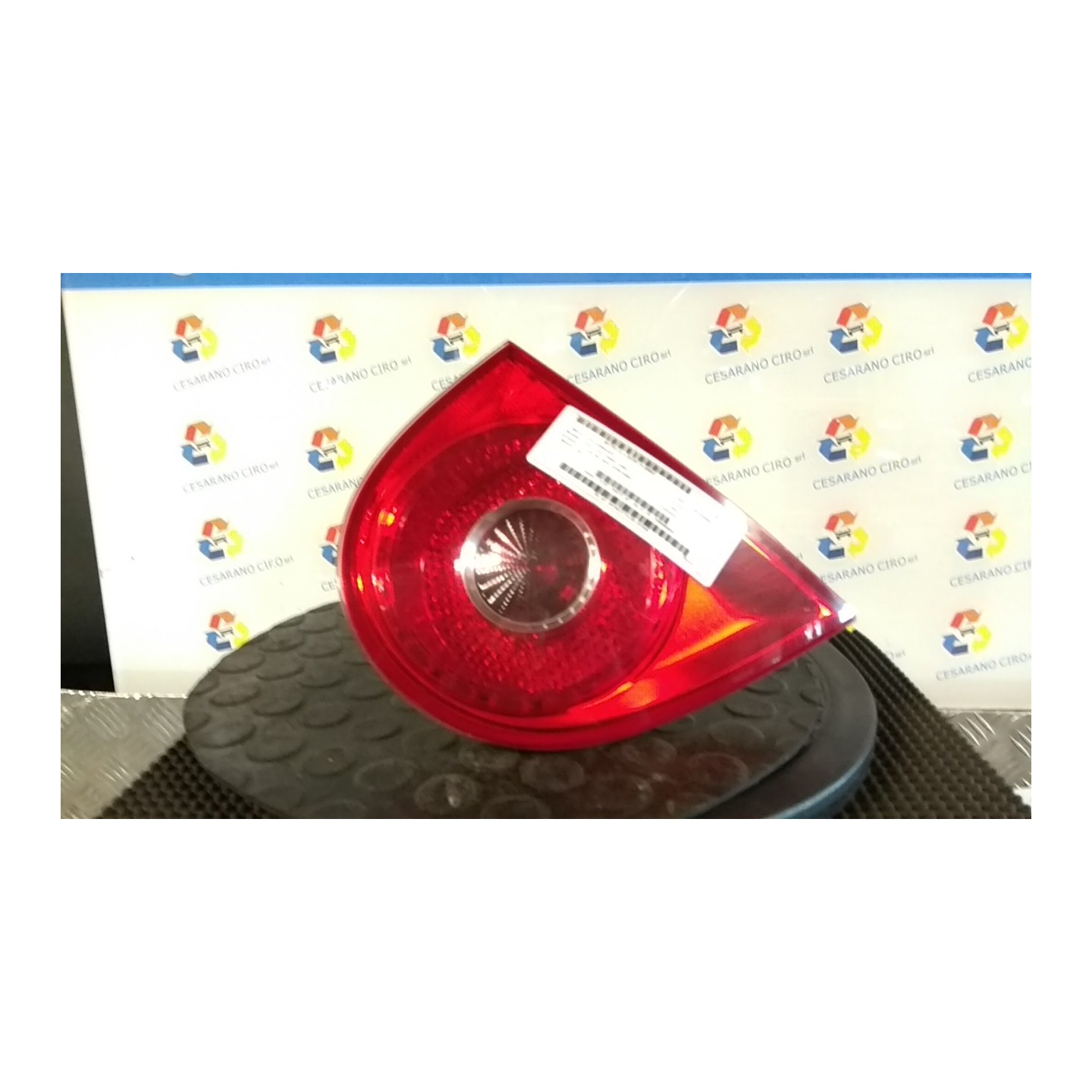 FANALE POST. PARTE INT. VALEO SX. 047 VOLKSWAGEN GOLF (1K) (10/03-12/09) BLF 1K6945093G