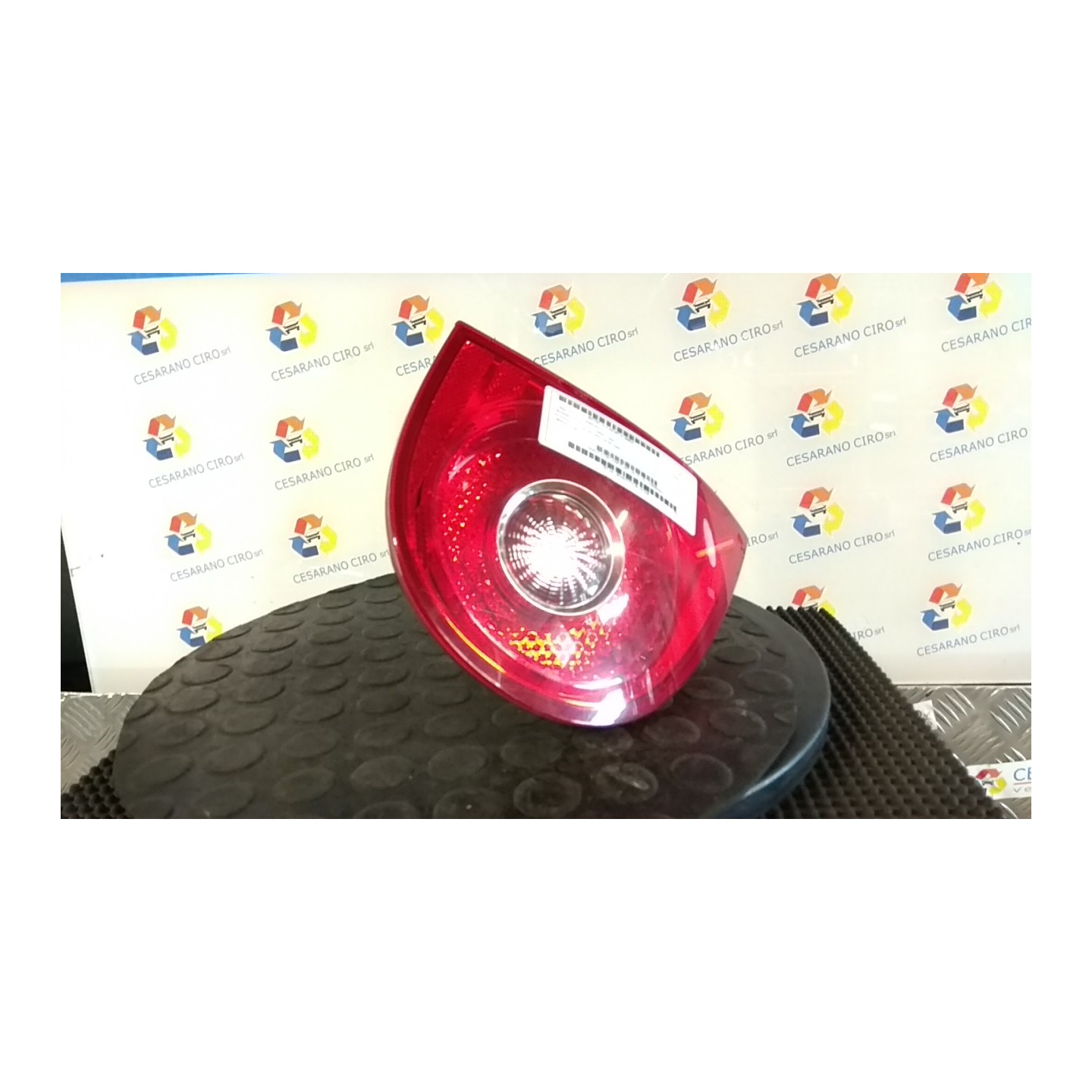 FANALE POST. PARTE INT. VALEO SX. 047 VOLKSWAGEN GOLF (1K) (10/03-12/09) BLF 1K6945093G