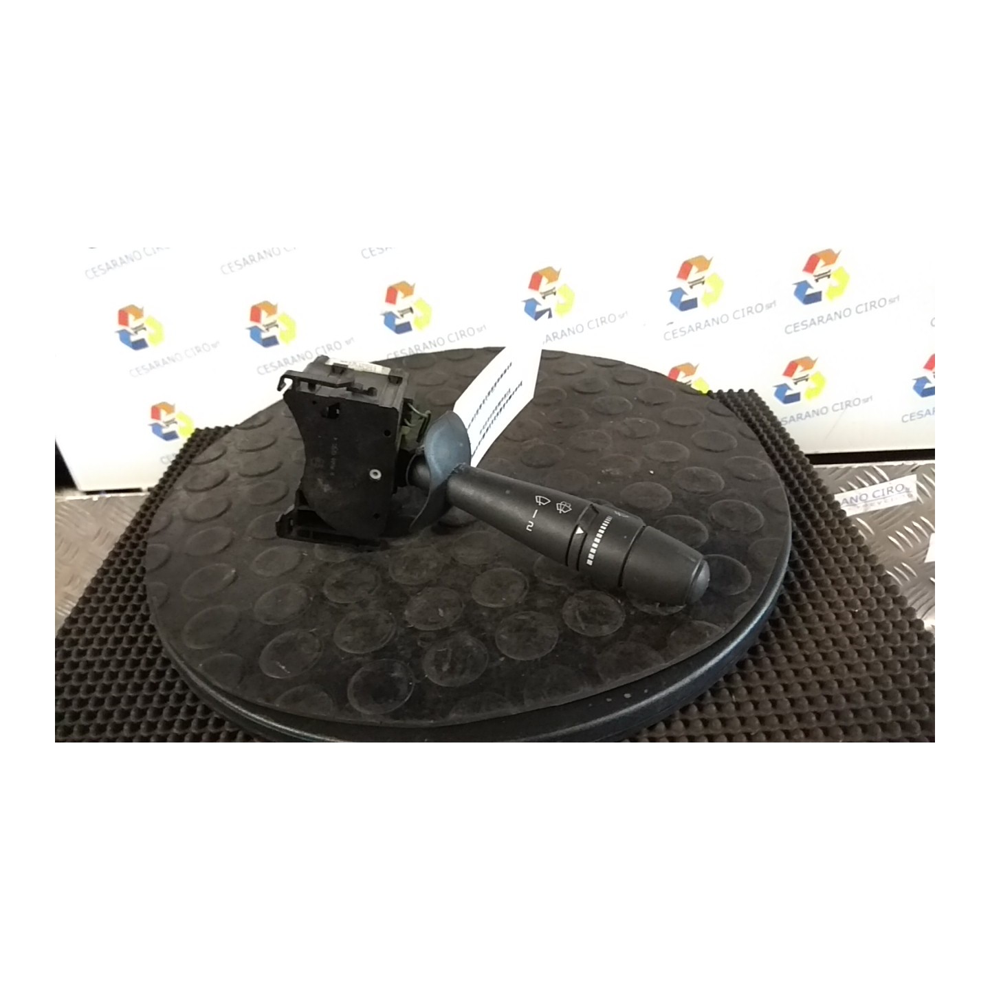 BLOCCO COMANDI TERGICRISTALLI 075 NISSAN PRIMASTAR (X83) (10/06-) M9RA6 2526000QAD