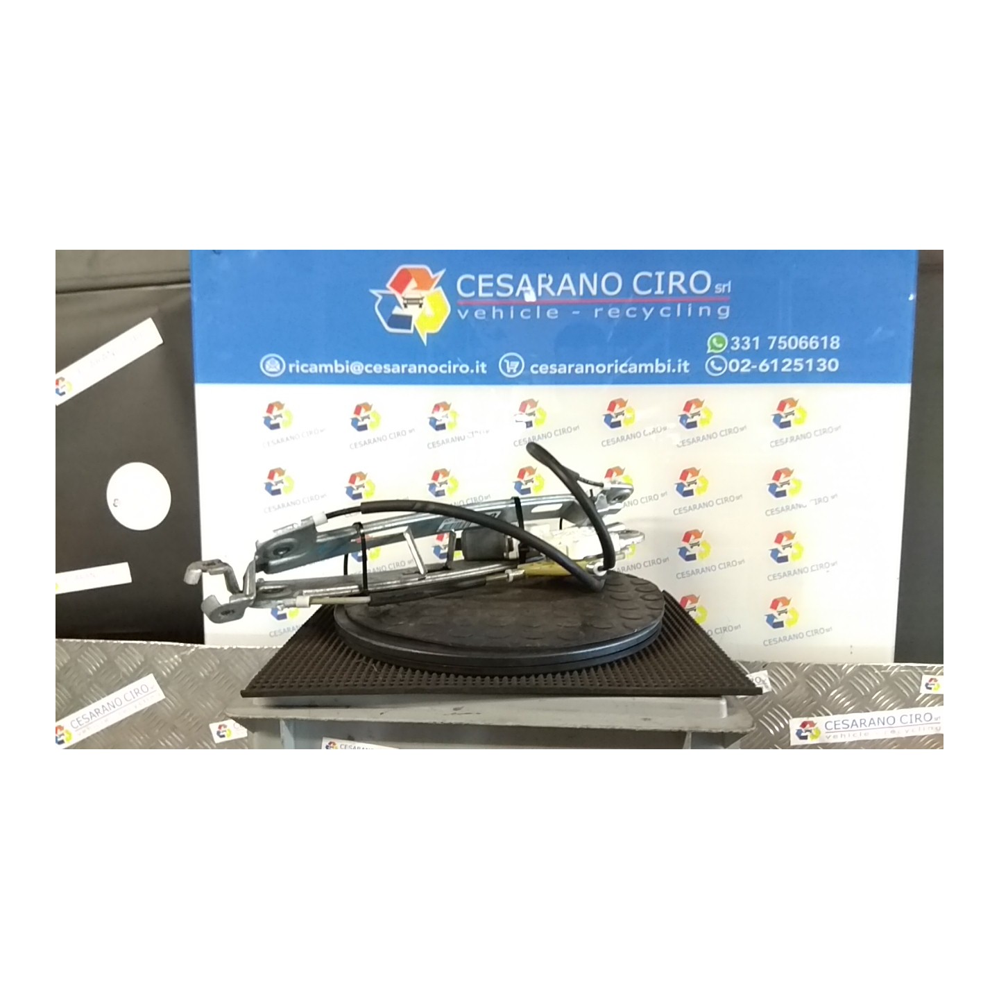 ALZACRISTALLO ELETTR. PORTA ANT. DX. 080 JEEP PATRIOT (MK) (09/07-) BWD K68004422AA